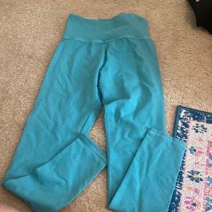 blue leggings
